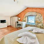 Vila Regina Perci
