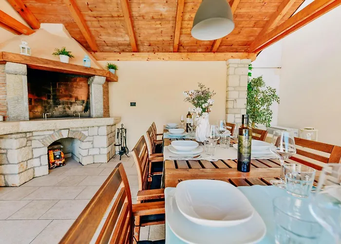 Regina Perci * Tar-Vabriga